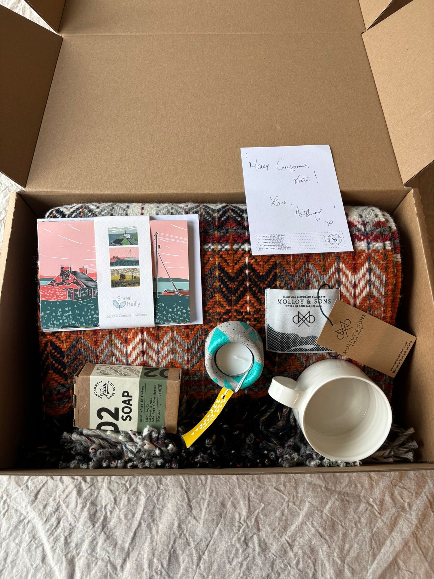 The Home Warmth Gift Box