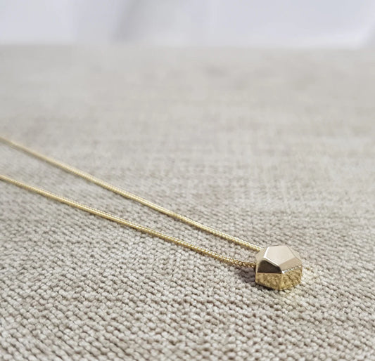 ANNI ANNI | 9ct Gold Prism Pendant