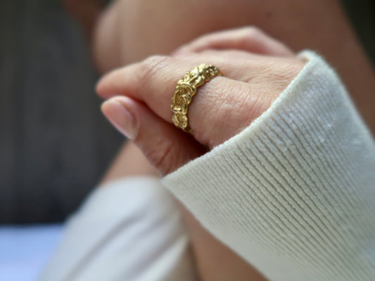 INNER ISLAND | Gold Molten Ring