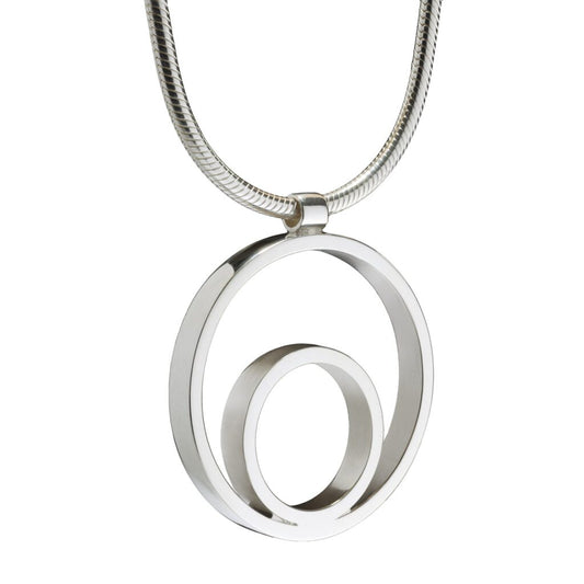 MAUREEN LYNCH | Cirlcles Silver Pendant