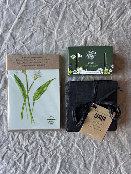 The Simple Home Gift Box