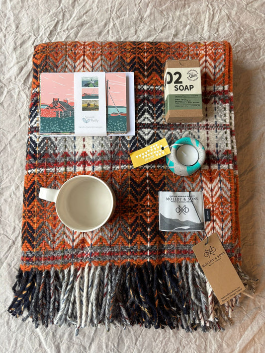 The Home Warmth Gift Box